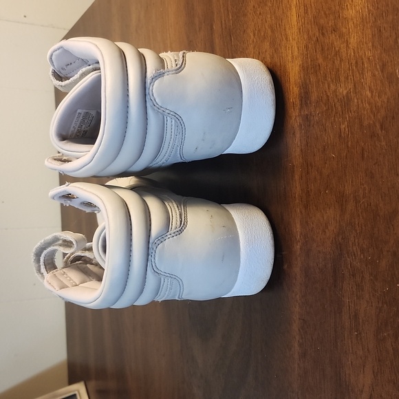Reebok Women Freestyle Hi High Top Sneaker White/Silver size 7.5, - Picture 6 of 8